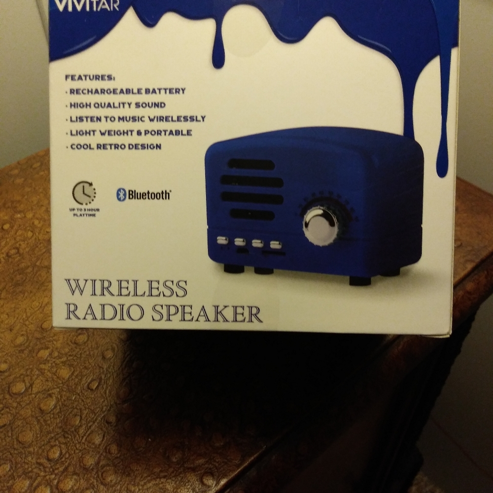 Bluetooth wireless , dark blue speaker